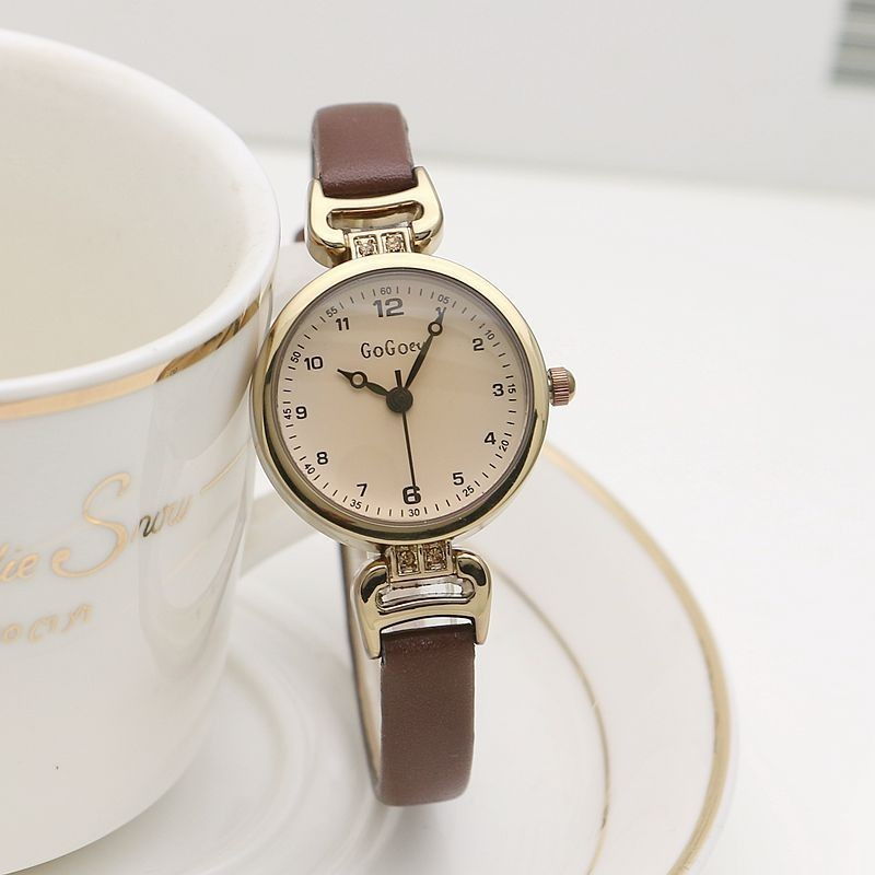 Dameshorloge met dunne riem, digitaal horloge met kleine wijzerplaat: Coffee