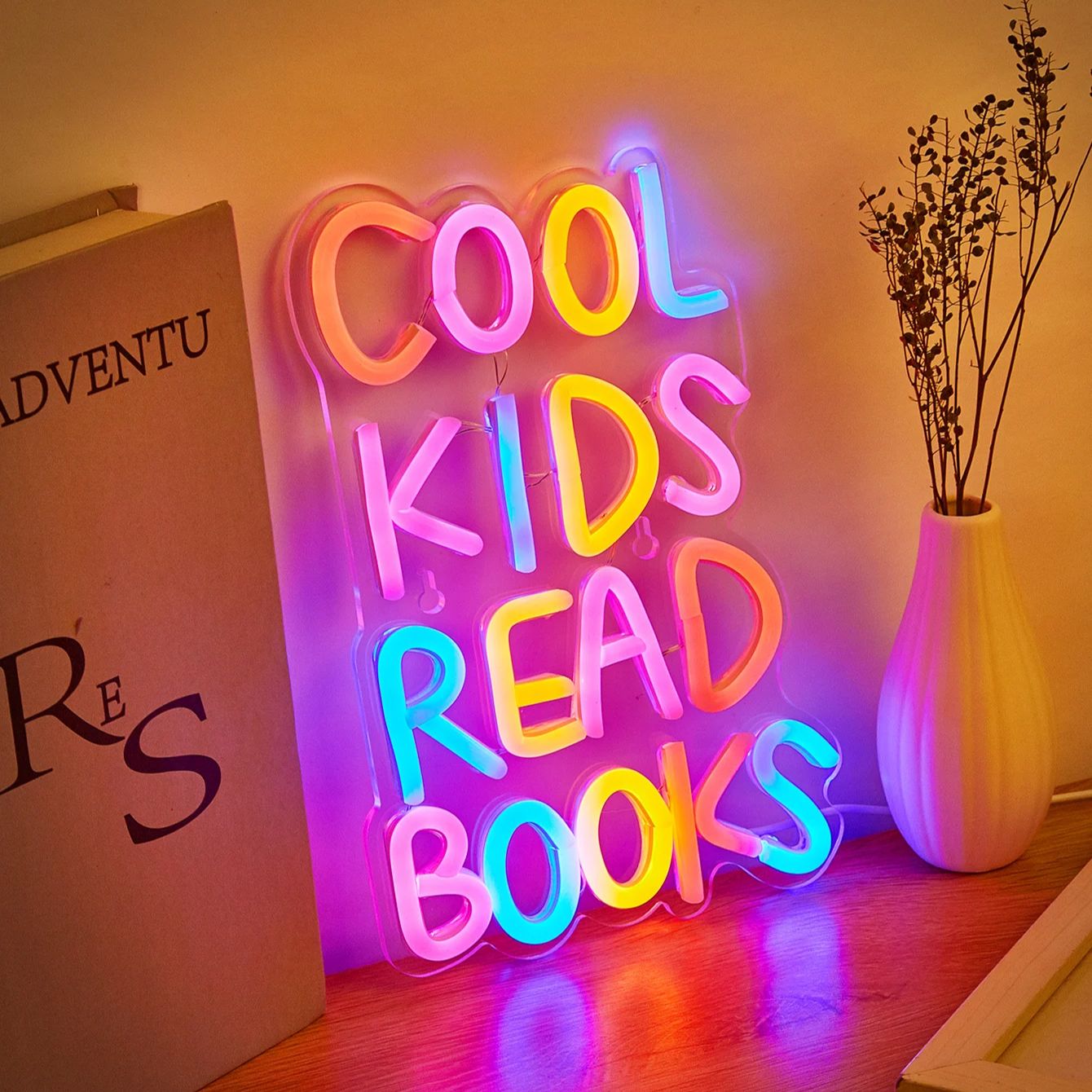 Chi-kjøpe ledet neon Skilt - låve Leser Bok - USB-drevet 3D Veggdekor til Soverom