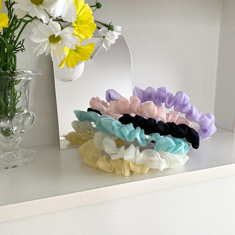 Clear Acrylic Mirror Irregular Edge Desktop Makeup Mirror Bedroom Decorative