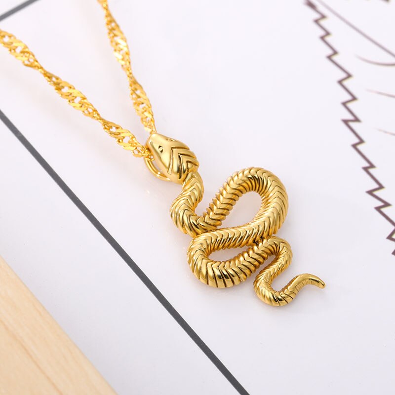 Stainless Steel Snake Necklace Cute Animal Snake Pendant Necklace For Women Temperament Snake Pendant Necklace Jewelry