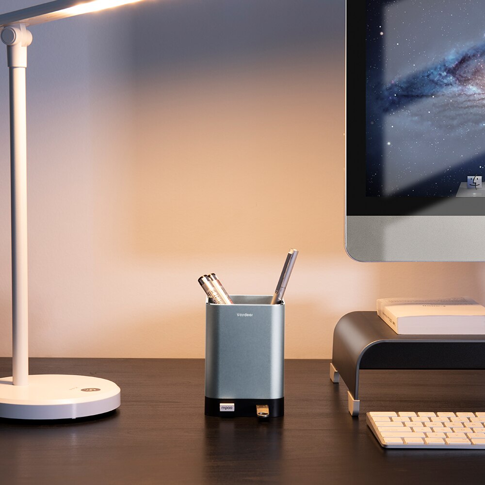 Aluminum USB Pen Pencil Holder with 4 USB 2.0 Ports Durable and Sturdy for Office and Home