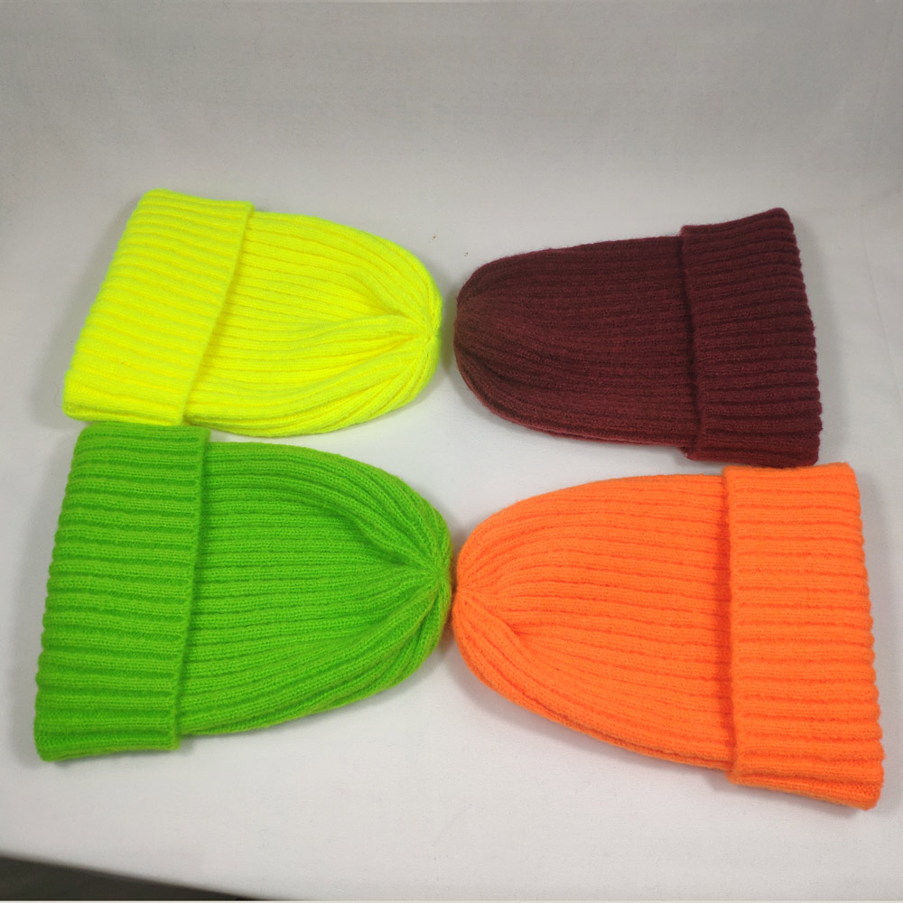 Lys farge fast strikket hodeskallehue dame menns mansjett varme vinterhatter vanlige toker neongul neon oransje grønn burgunder