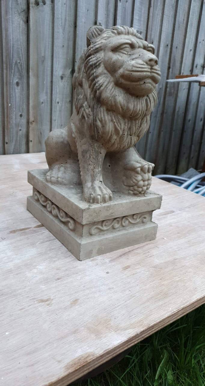 ABS plastic moulds concrete lion statue molds for home villa garden house decoration: left lion mold