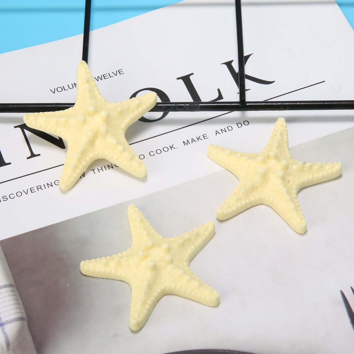 3Pcs Resin Decorative Starfish Mediterranean Style Sea Star starfish White/Blue Small For Home Table Wall Children Room Decor