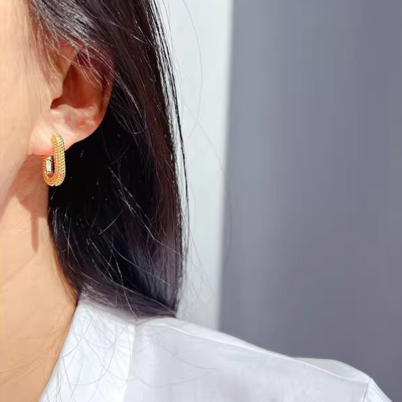 Pendientes de aro geométricos de Metal Vintage para mujer, aretes minimalistas de a la , de joyas de de Simple 2024