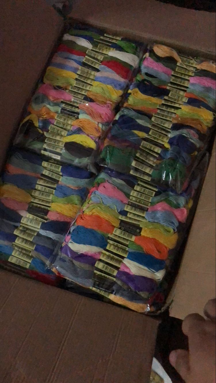 Fast Embroidery Floss Cross Stitch Floss Yarn Thread 447 pieces Similar DMC Thread oneroom two label/one label 8: Two label cxc  447