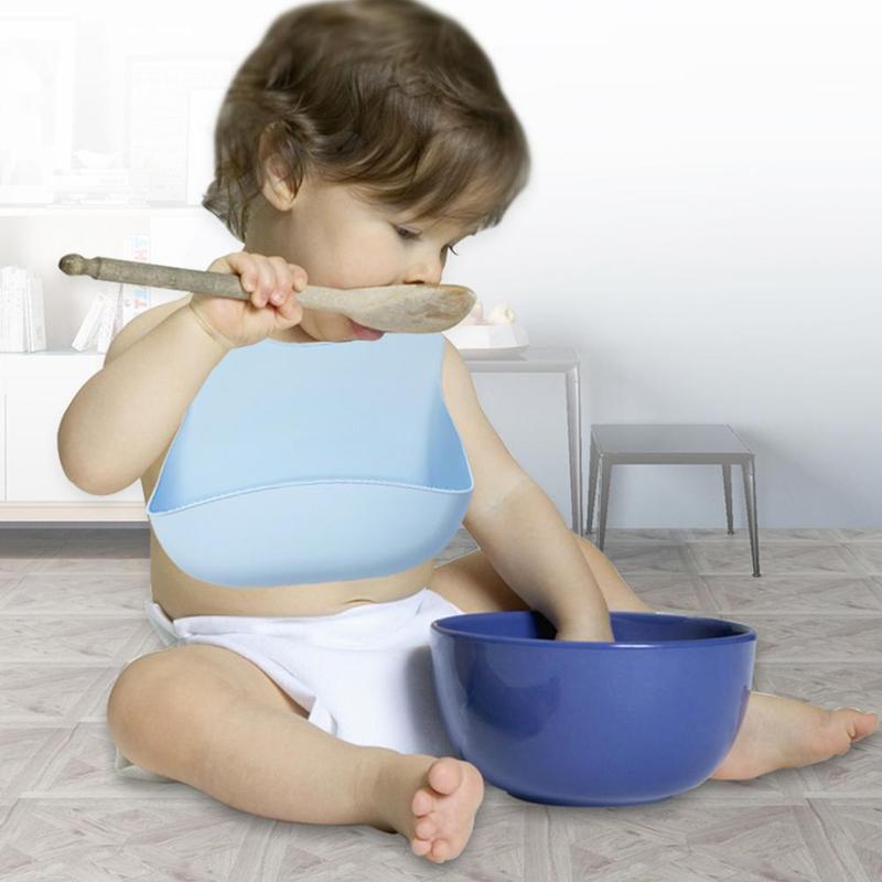 Children's silicone saliva towel cartoon baby bib/saliva bib silicone pocket bib waterproof E5R8