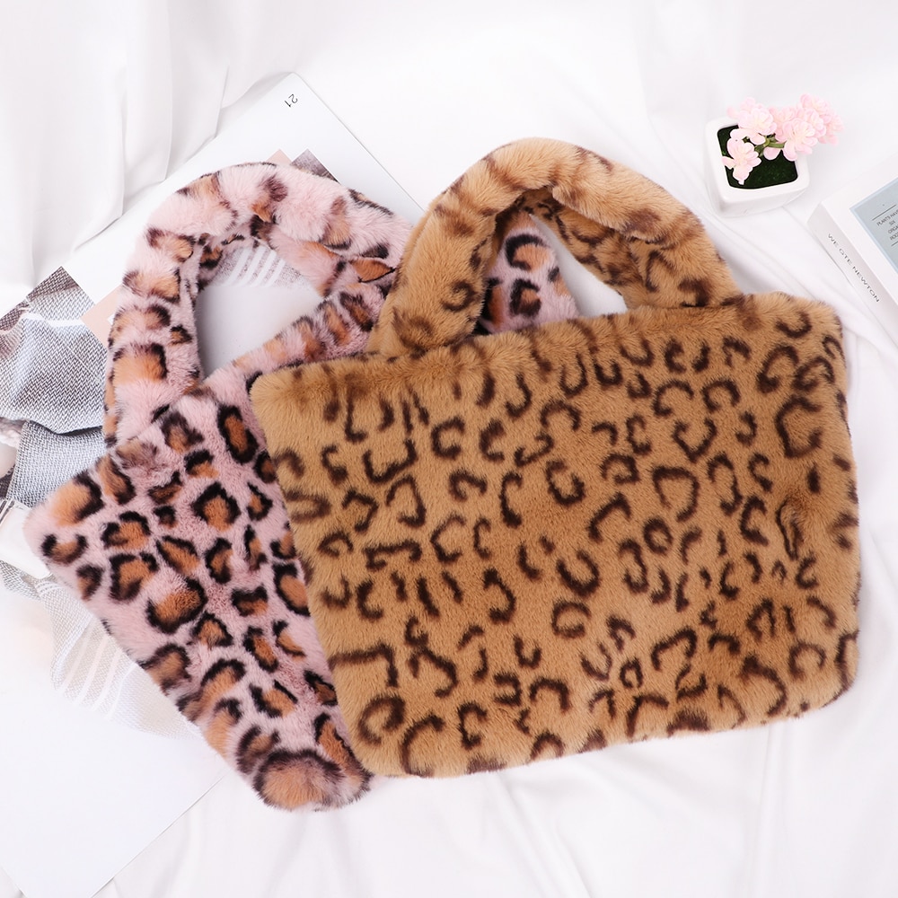 1 pc leopard plysj veske med kjede myk skulderveske for kvinner stor vinter messenger bag varm pels veske