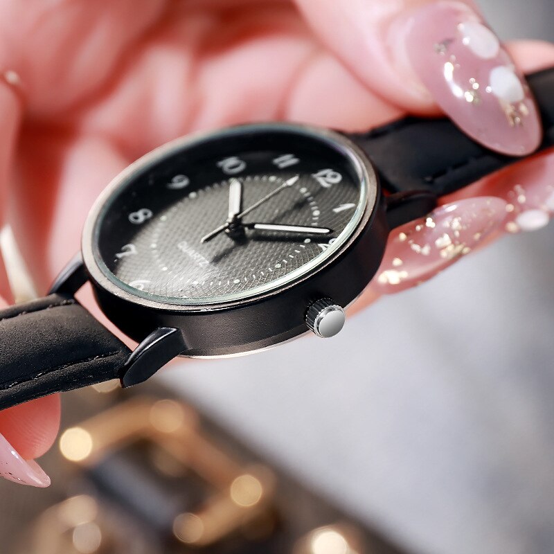 Simple Ladies Wrist Watches Luminous Women Watches Casual Leather Strap Quartz Watch Clock Montre Femme Relogio Feminino