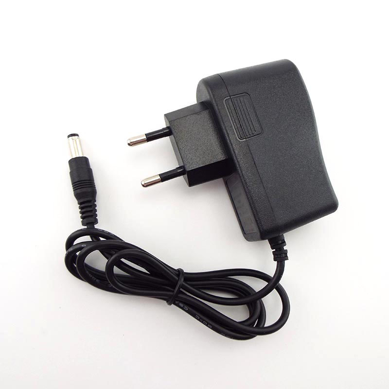 5.5*2.5mm AC 100-240 V DC 8.4 V 1A 1000MA Adapter Voeding Oplader voor 18650 Lithium Batterij CCTV Camera Opladen J17