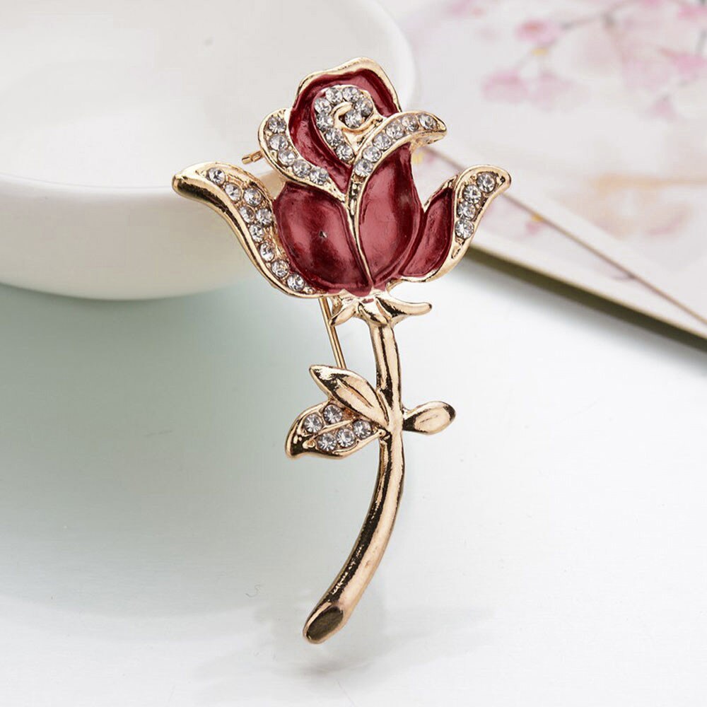 Elegent Crystal Red Rose Pins Rhinestone Bloem Broche Voor Vrouwen Kleding Accessoires Leuke Vrouwen Bruiloft Broche Sieraden: A