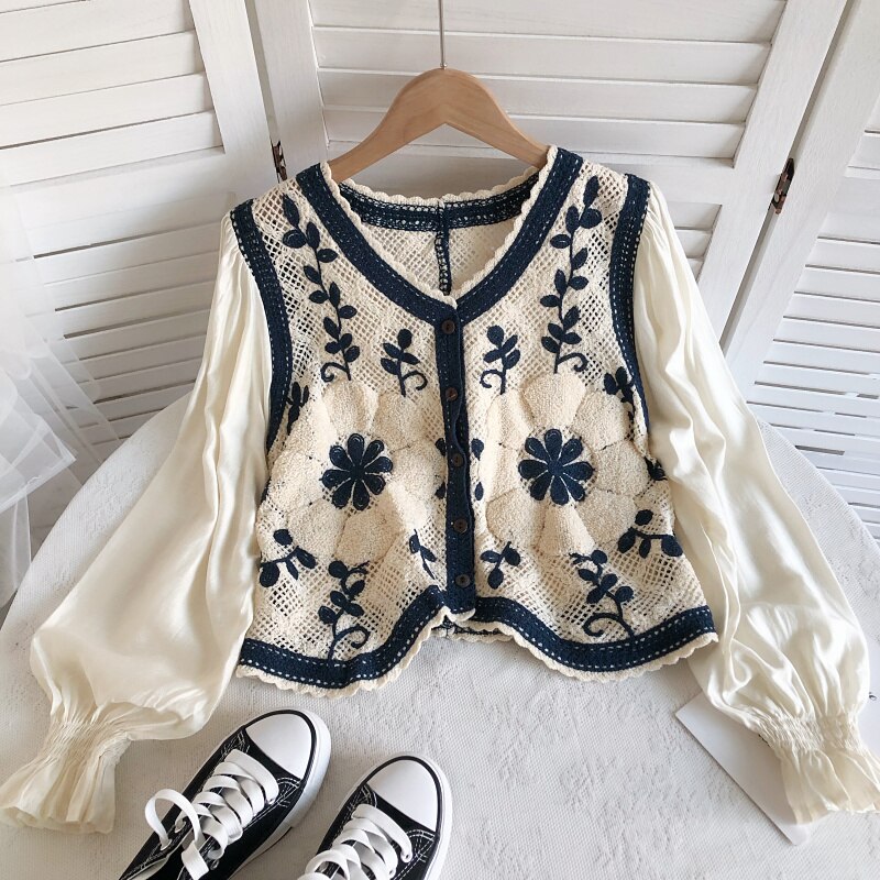 2022 Lente Zomer Chemise Femme Lange Mouwen Borduren Uitgeholde Bloem Losse Vest Shirt Veelzijdige Vrouwen Dragen Kleding