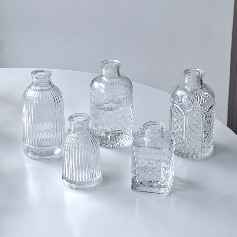 Botella pequeña de vidrio en relieve con tapa, botella de salsa, botellas amargas, edulcorante, botellas cuentagotas, botella de condimentos, accesorios de cocina