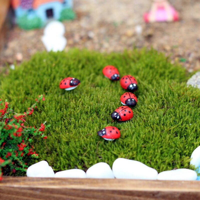 100 unids/bolsa 1,4*0,9 cm Mini mariquita de madera pegatinas de esponja Mini imanes de nevera Scrapbooking Micro decoración del paisaje G arden Decor
