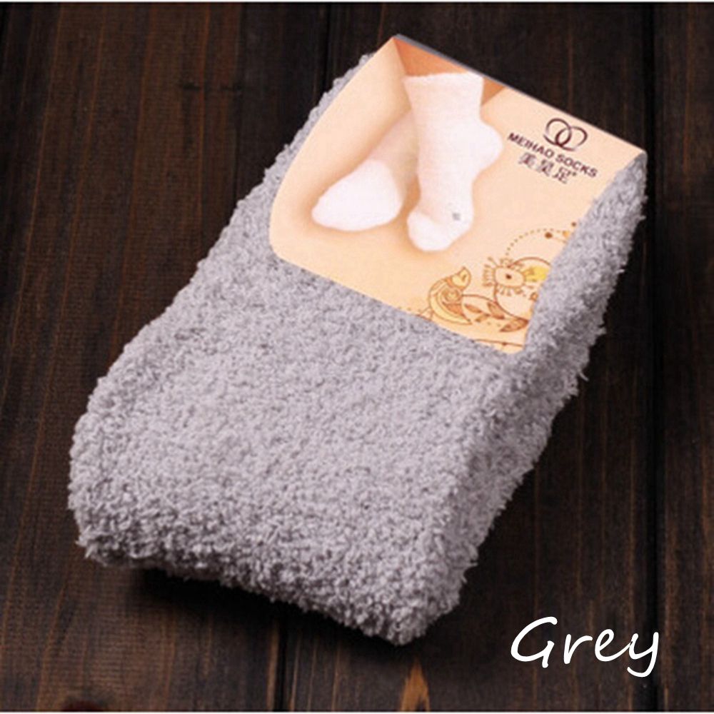 1 paar Winter Herfst Warm Casual Candy Kleur Womens Lady Dikke Coral Fleece Slipper Korte Sokken Fuzzy Kousen Effen sok: gey
