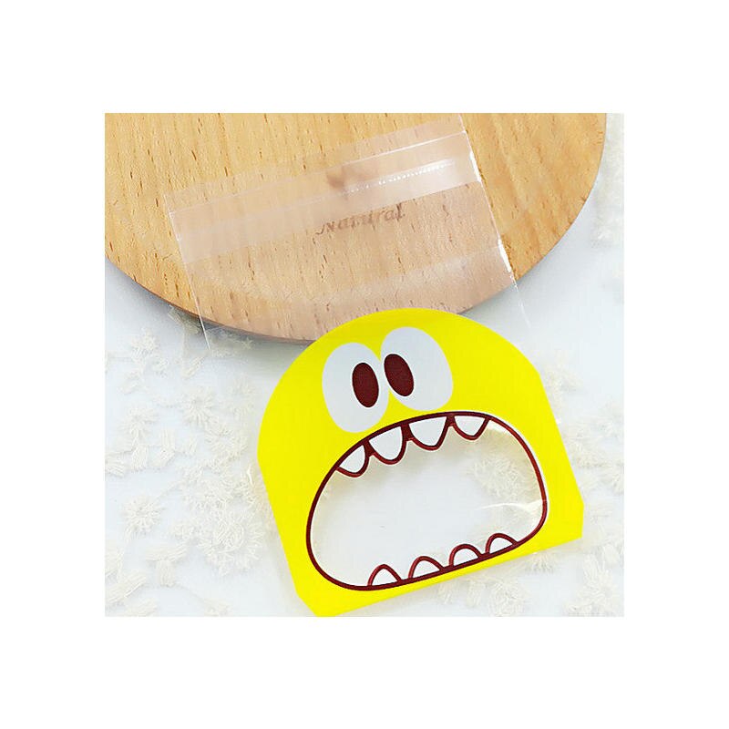 100 pçs 7x7cm bonito monstro impressão auto-adesivo celofane doces presente sacos violoncelo reusável biscoitos sabão festa de casamento sacos