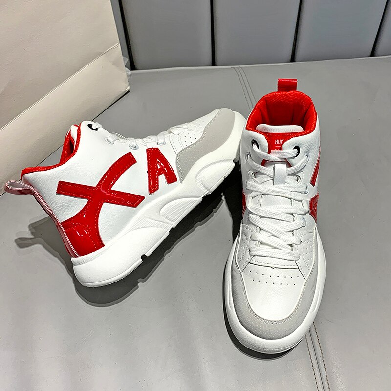 Kvinder hvide skateboarding sko kvinder sneakers high top flats åndbare street sports sko dame walking sko