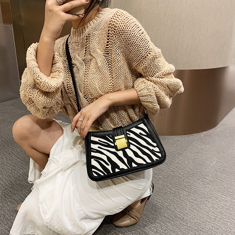 Zebrapatroon kleine fluwelen pu leren schoudertassen voor vrouwen dikke ketting handtassen dames merk trend handtas
