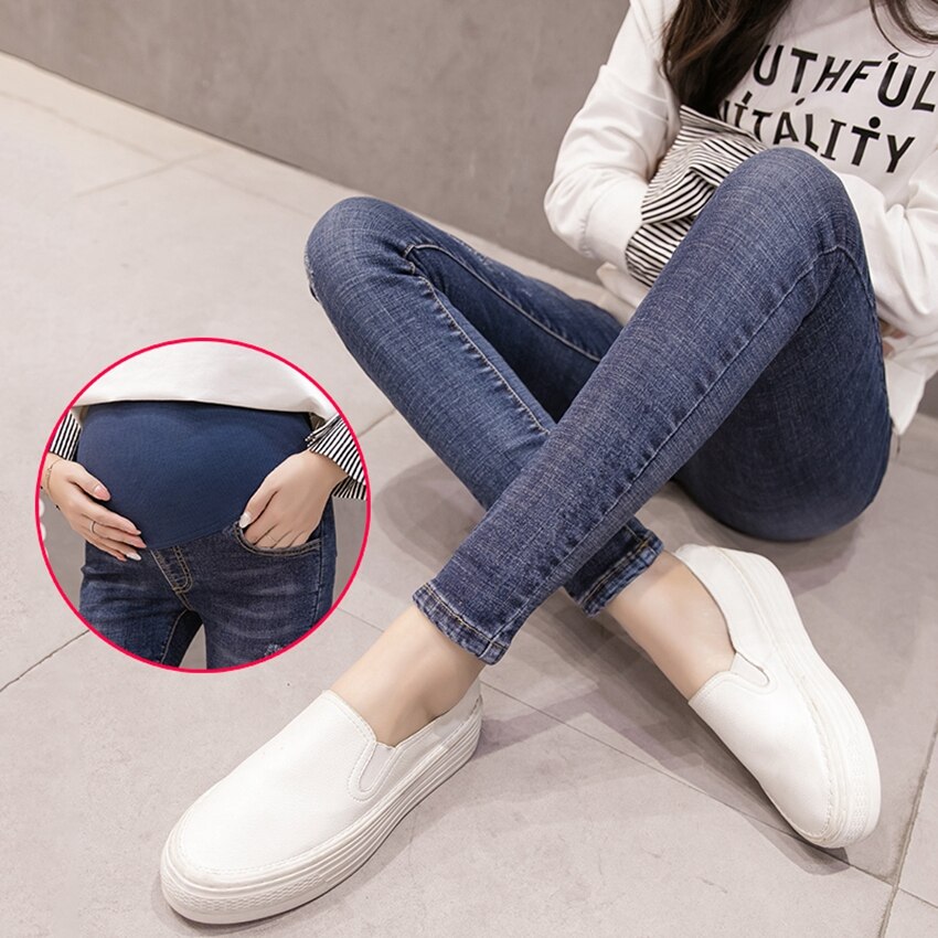 Fødselspermisjon klær jeans bukser til gravide kvinner klær sykepleie bukser graviditet kjeledress denim lang rekvisitt mage legging: Blå / L