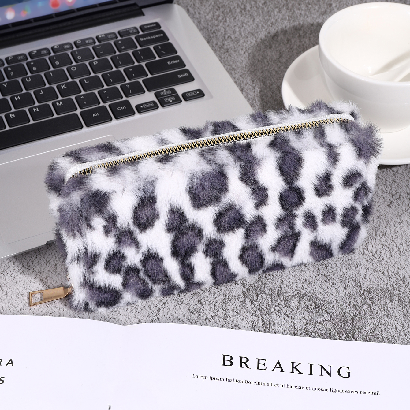 Plush coin purse, stylish leopard print long wallet, portable for everyday life