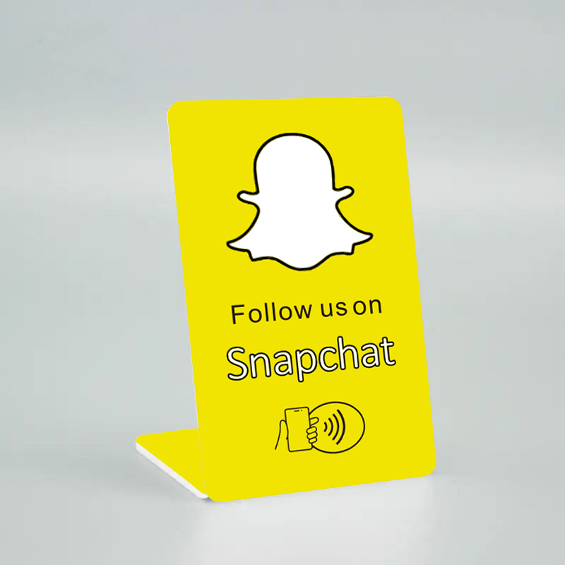 Review ons op Yelp digitale NFC-standaardweergave - Smart Tap-kaart voor reputatiebeheer: Russet