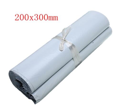 100 sztuk biały plastikowy poczta wysyłka koperta samoklejący wodoodporny pocztowy worek robić przechowywania koperta plastikowy worek na pocztę: biały 20x30cm