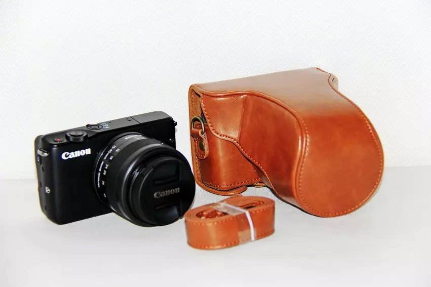 Funda de cuero PU para cámara Canon EOS M10 EOS M100 EOS M200, bolso de hombro protector con correa: Brown