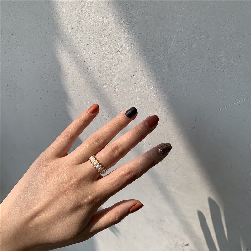 AOMU Natürliche Barocke Perle Ring Weibliche eins Flut Japanischen retro Kalten Elastische Ring für Frauen Einstellbare Waven Ring