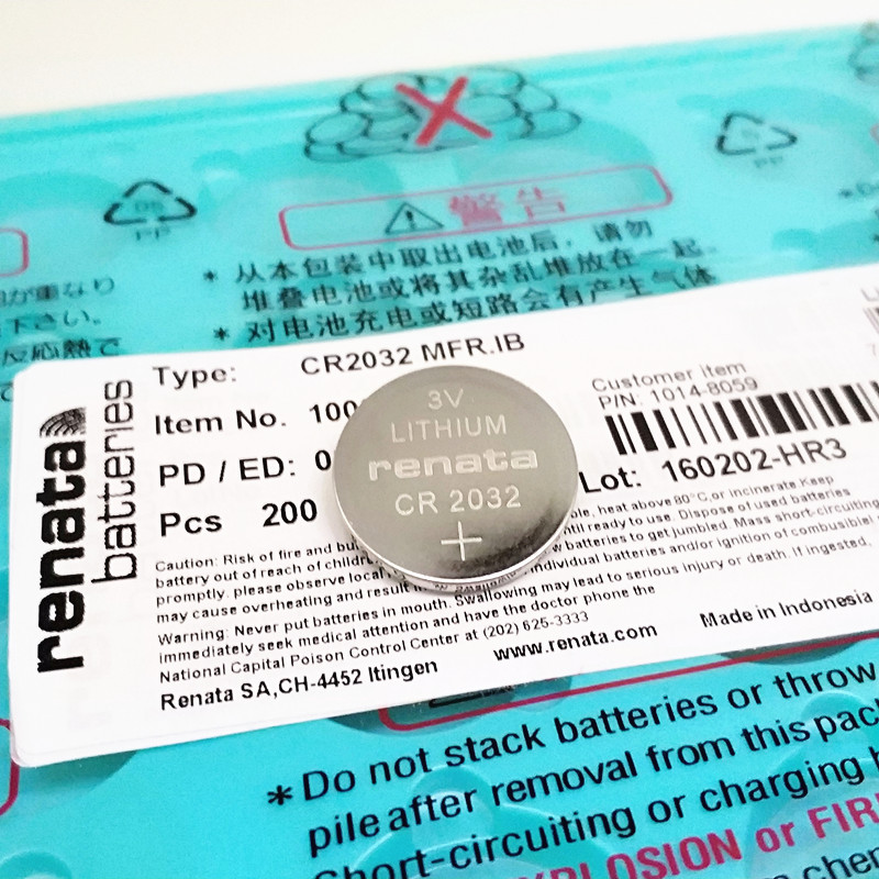 2Pcs/Lot imported automobile remote control CR2032 button battery 3V key battery