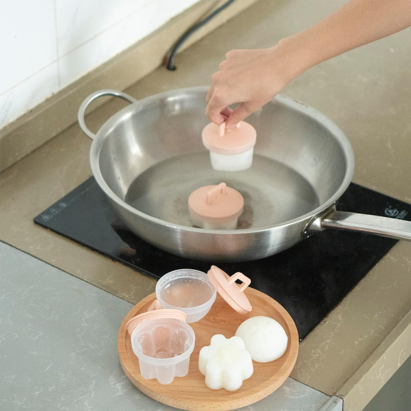 Anyohoe 4 stk/sett eggkoker eggkoker hardkokte egg uten skall eggkopper eggformmaskin med lokk børste kjøkken eggverktøy
