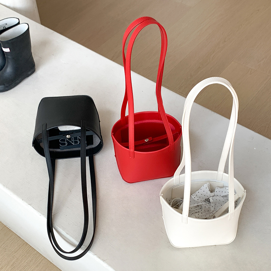 Bolso sencillo de un hombro para axila, bolso tipo cubo de cuero PU a la para mujer, bolso cuadrado pequeño rojo coreano para verano y otoño