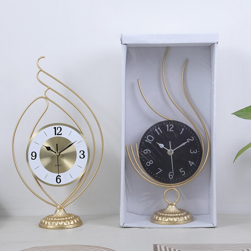 ZGXTM Golden Iron Desktop Clock Desktop Clock Desk Clock Living Room Study Pendulum Clock Desktop Ornament