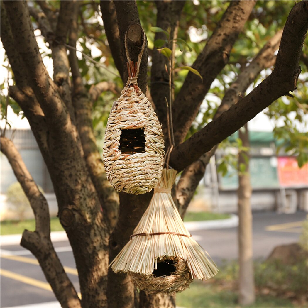 1PC Natural Khaki Straw Bird Nest Handmade Birdhouse Parrot Hanging Cave Woven Bird Cage Home Yard Decoration Small Pet Supplies