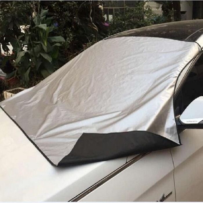Bilvinduesdæksel parasol snedæksler med magnet stcikerreflekterende folie til alle bilruder forhindrer frost / tåge anti-uv