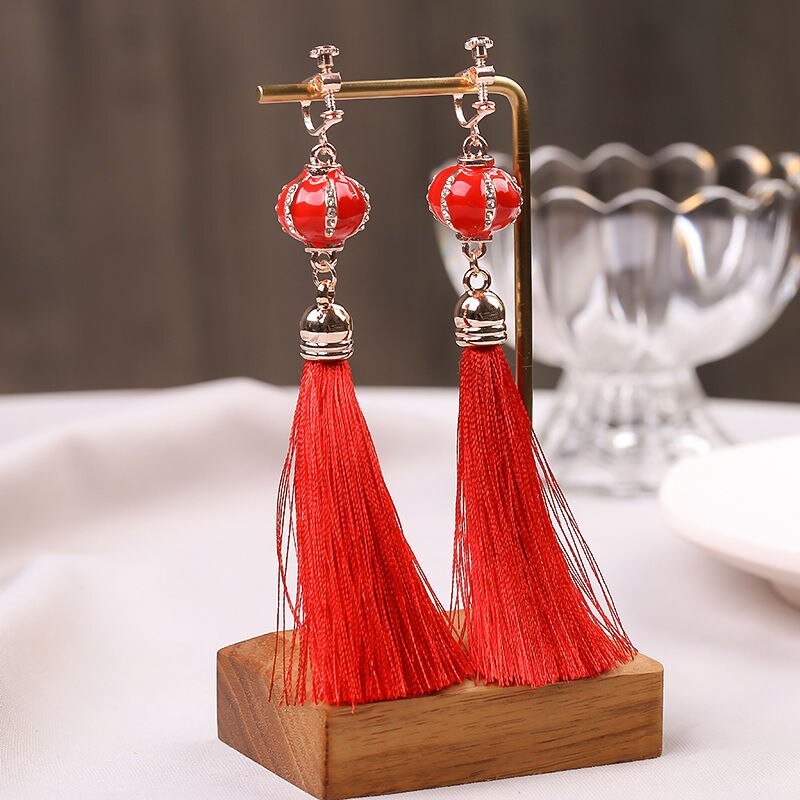 chinese traditional red tassel fringe earrings