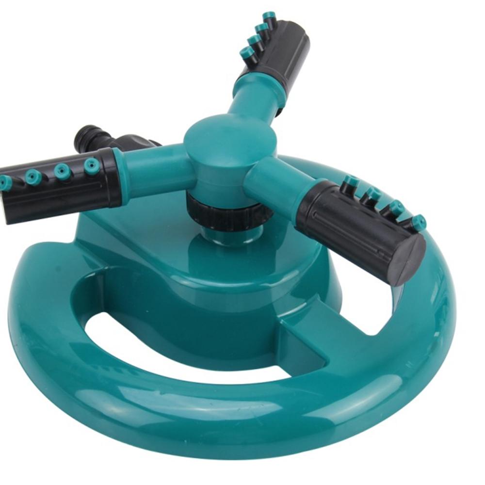 Gräsmatta sprinkler ovan mark plast automatisk 360 graders rotation trädgård gröna växter vattning verktyg utrustning