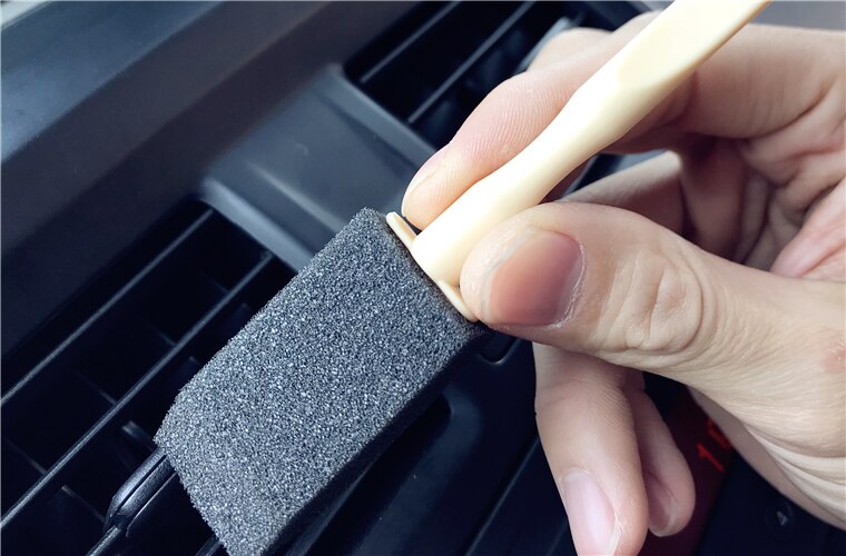 Lucullan mærke plasthåndtag mini automotive klimaanlæg udluftningsbørste bil grillrenser auto detaljering plast svamp børste