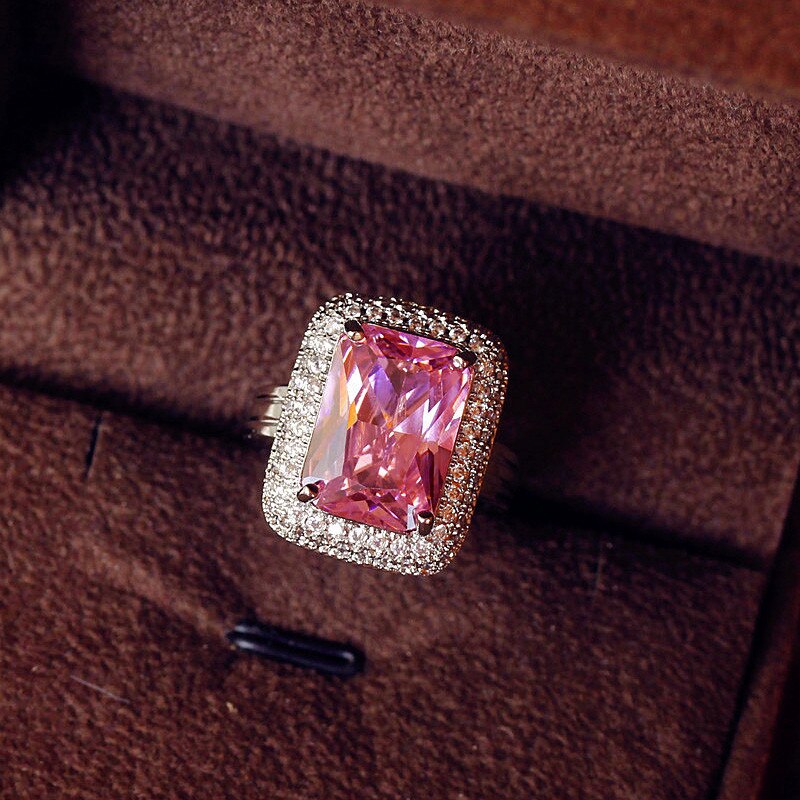 Lusso Femminile Grande Rosa Quadrato di Pietra Anello di colore Argento di Grandi Dimensioni Da Sposa Anello di Promessa di Amore Anelli di Fidanzamento per Le Donne