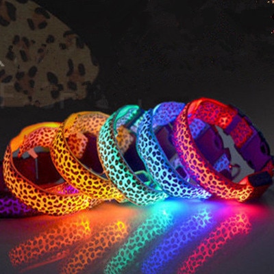 Nylon LED Huisdier Halsband Nacht Veiligheid Knipperende Gloeiende Kraag Leash voor Honden Lichtgevende Fluorescerende Dierbenodigdheden XYR