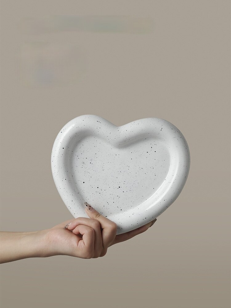 Ins nordisk stil skybakke desktop dessert kage tallerken bøf salat tallerken keramisk hjerte frugt tallerken dekoration: Hjerte