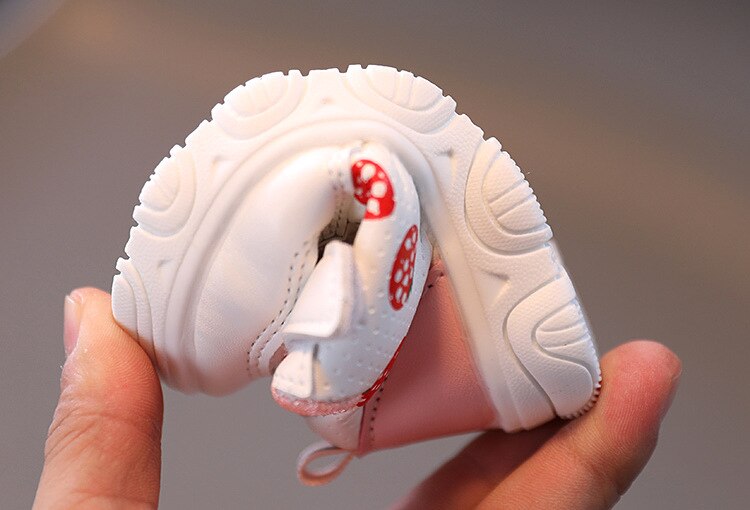 Palmilha 11.5-13.5cm novo branco tênis infantil anti-deslizamento da criança sapatos de tênis da menina do bebê