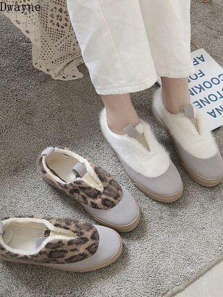 Leopard ull skor kvinnlig höst och vinter tjock botten casual plus sammet en fot böna böna lata skor