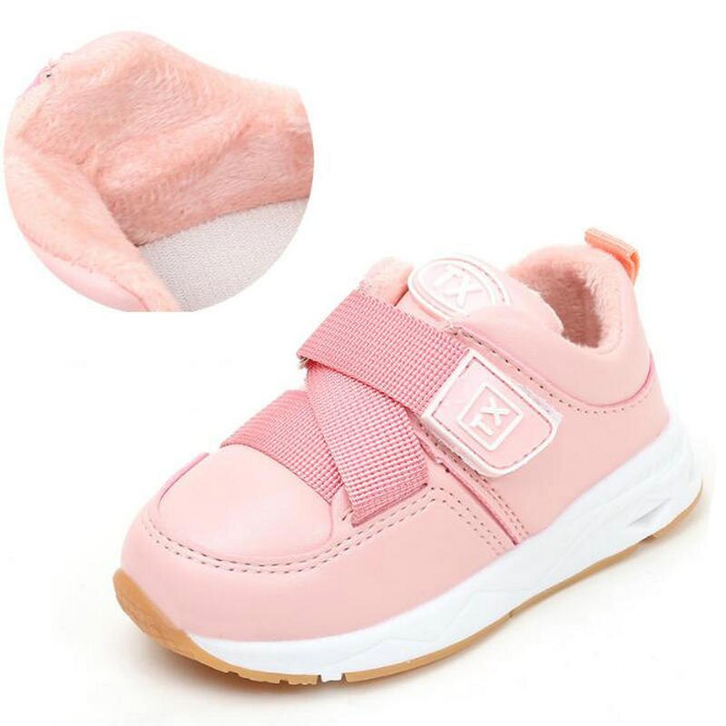 Nova Marca Crianças Botas Meninos Tênis de Inverno Engrosse Fur Manter Aquecido Botas Tênis de corrida Para Os Meninos Das Meninas Do Esporte Sapatos Macios Da Menina UE 21-30
