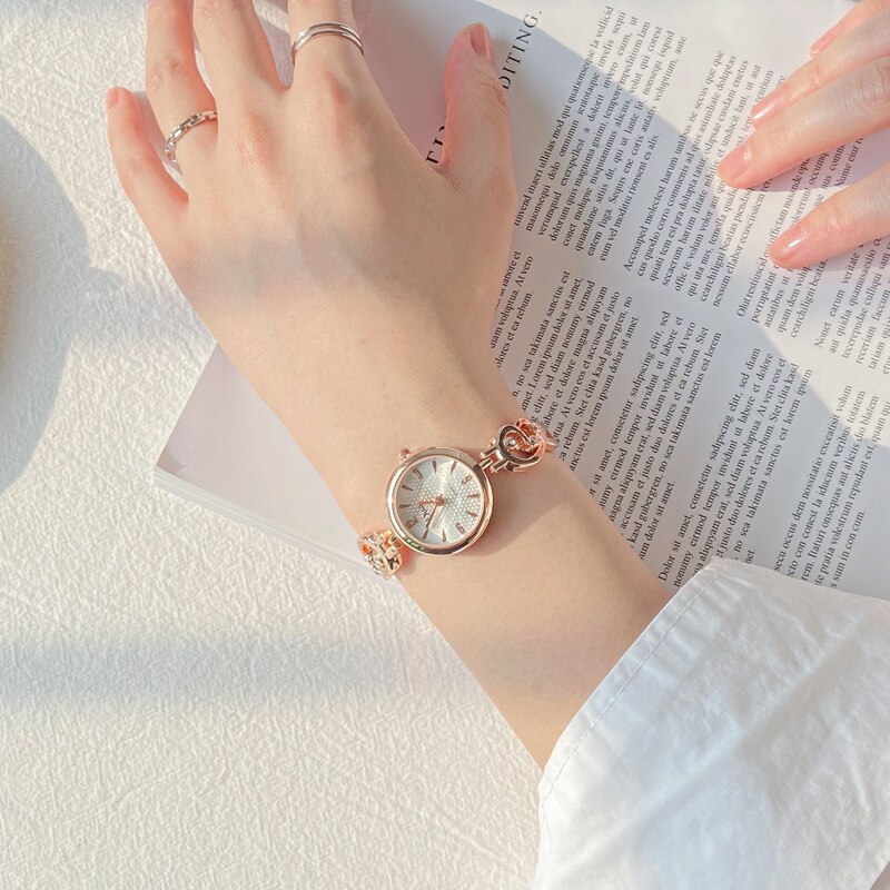 Luxe armbandhorloges voor dames, kleine wijzerplaat, roestvrij staal, quartzhorloge, casual dameshorloge, dameshorloge