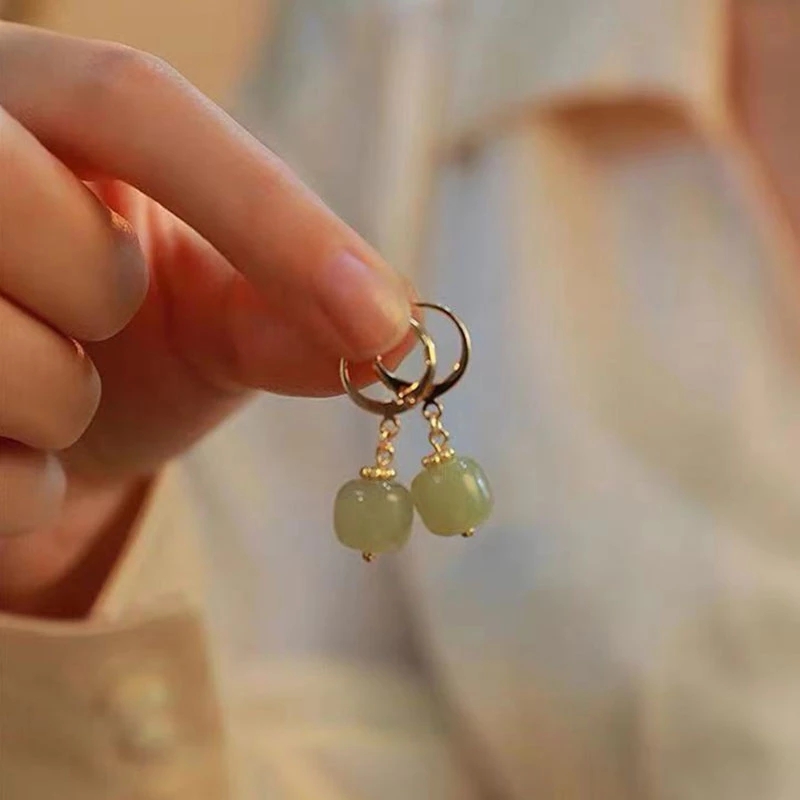 VENTFILLE-pendientes de Jade Hetian de Color dorado para mujer, joyería redonda verde, para niñas, ,: Negro