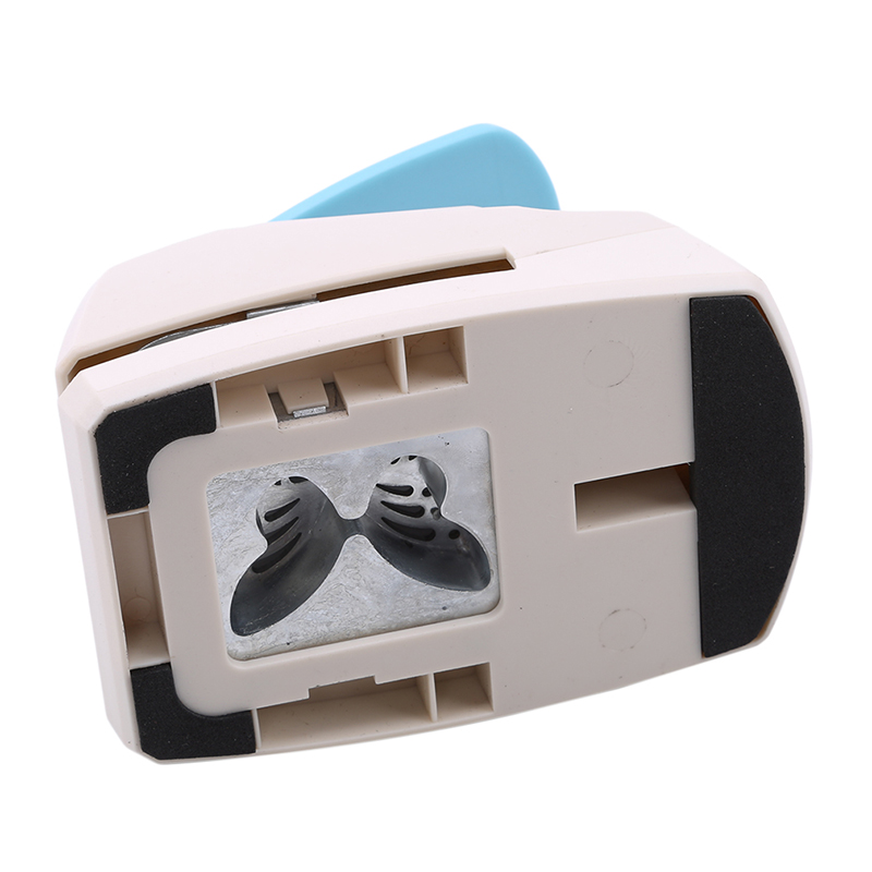 Handgemaakte perforator diy kinderspeelgoed grote vlinder 3d- vormige bordpons papiersnijder voor wenskaarten scrapbooking machine: Laat de vlinder vallen