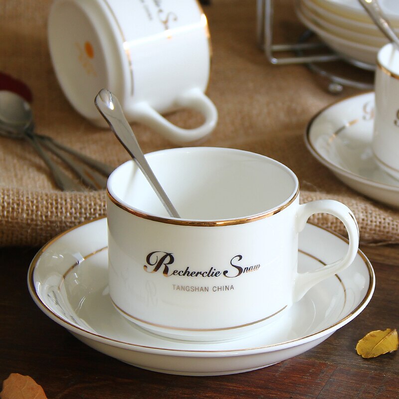 Bone China Coffee Cup and Saucer Set Minimalism Ceramic Flower Tea Afternoon Tea Cup Porcelain Coffe Cup