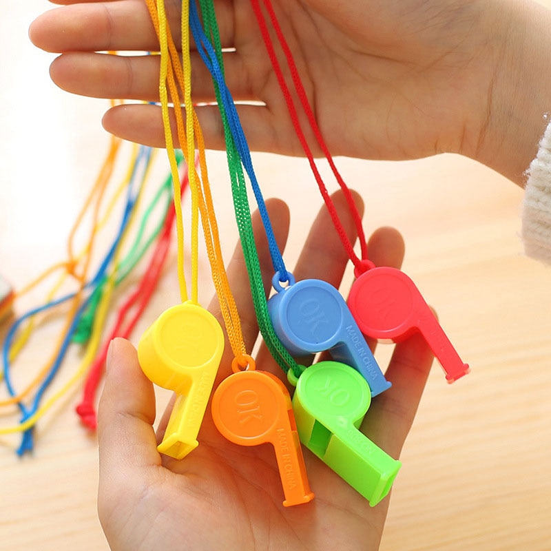 Sifflet en plastique 5 pièces | À corde suspendue, son fort, petit d'arbitre, sifflage de couleur aléatoire
