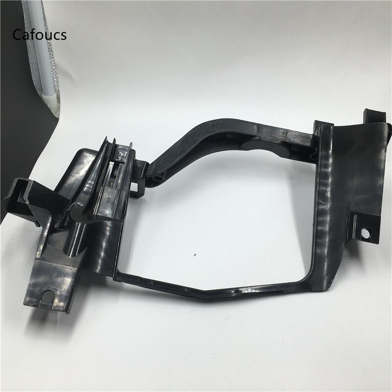 Cafoucs for BMW E60 E61 525i 530i 535i 525xi 528i Headlight Bracket Front Left Right Head Lamp Mount 63126936089 63126936090