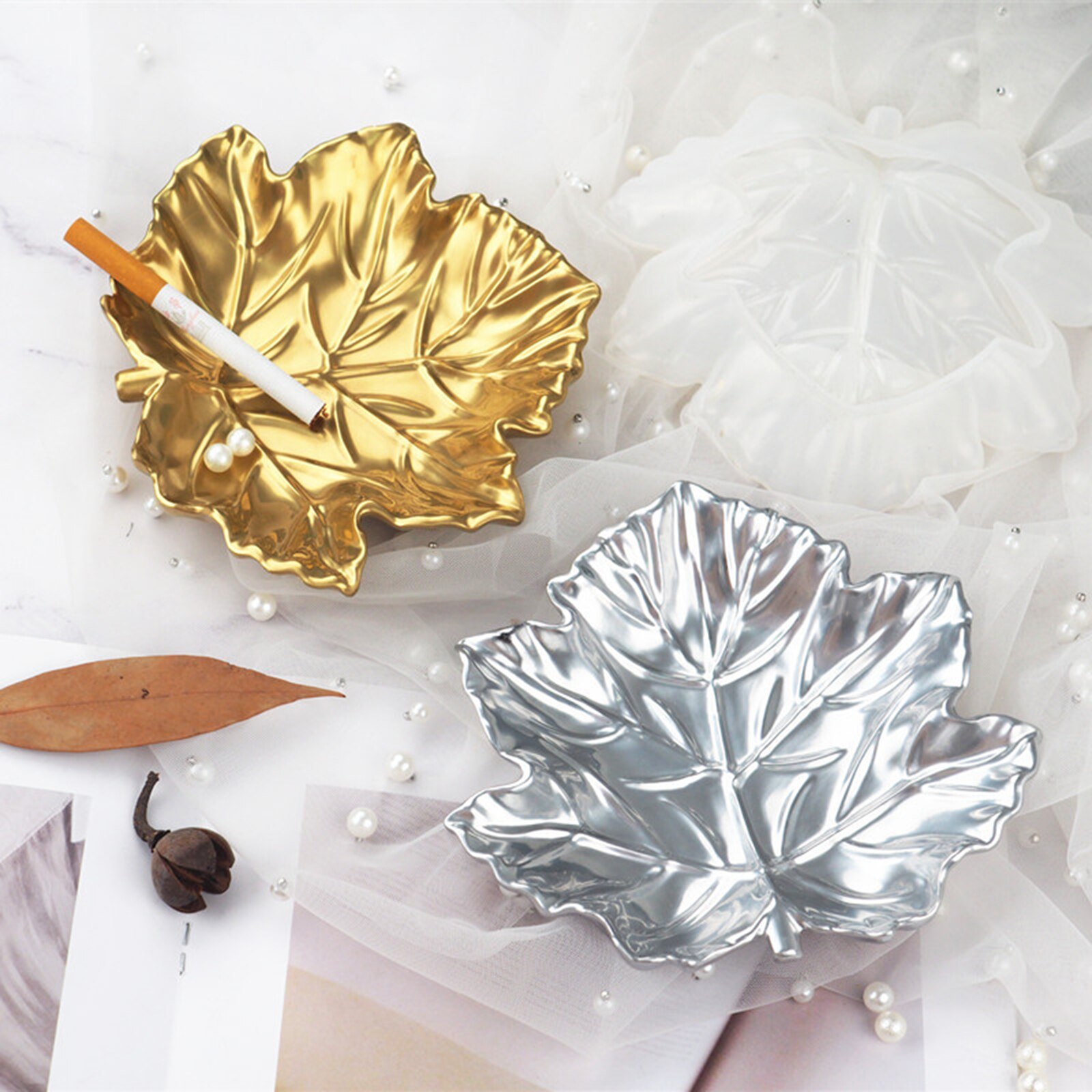 Diy Leuke Cartoon Asbak Keramische Asbak Creatieve Bloempot Trendy 3D Maple Leaf Home Mini Sturen Vriendje SQ0146